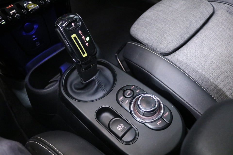 MINI Cooper SE Edition Premium Plus 3d