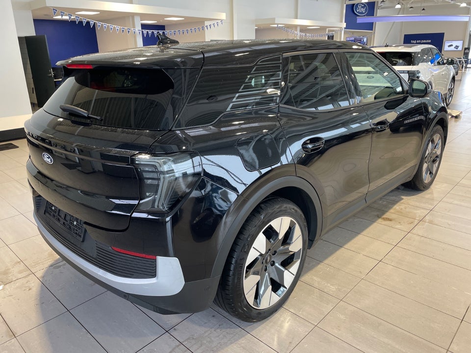 Ford Explorer 77 Premium Extended Range 5d