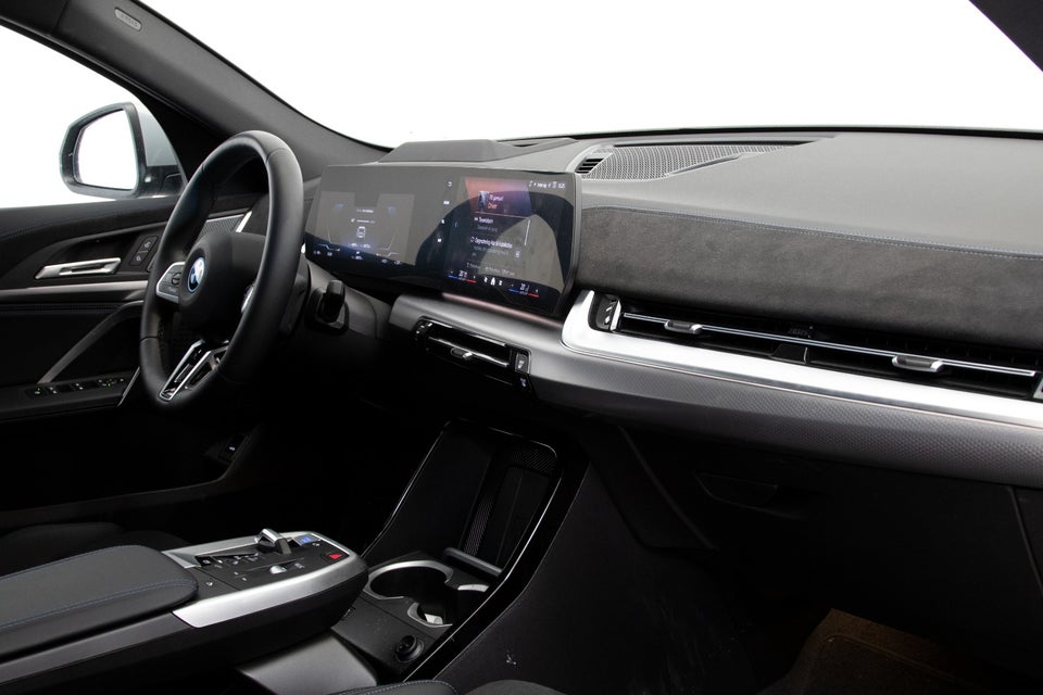 BMW iX2 eDrive20 Fully Charged 5d