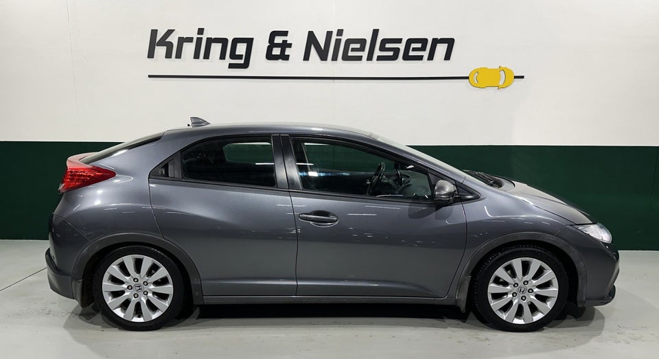 Honda Civic 1,8 i-VTEC Sport 5d