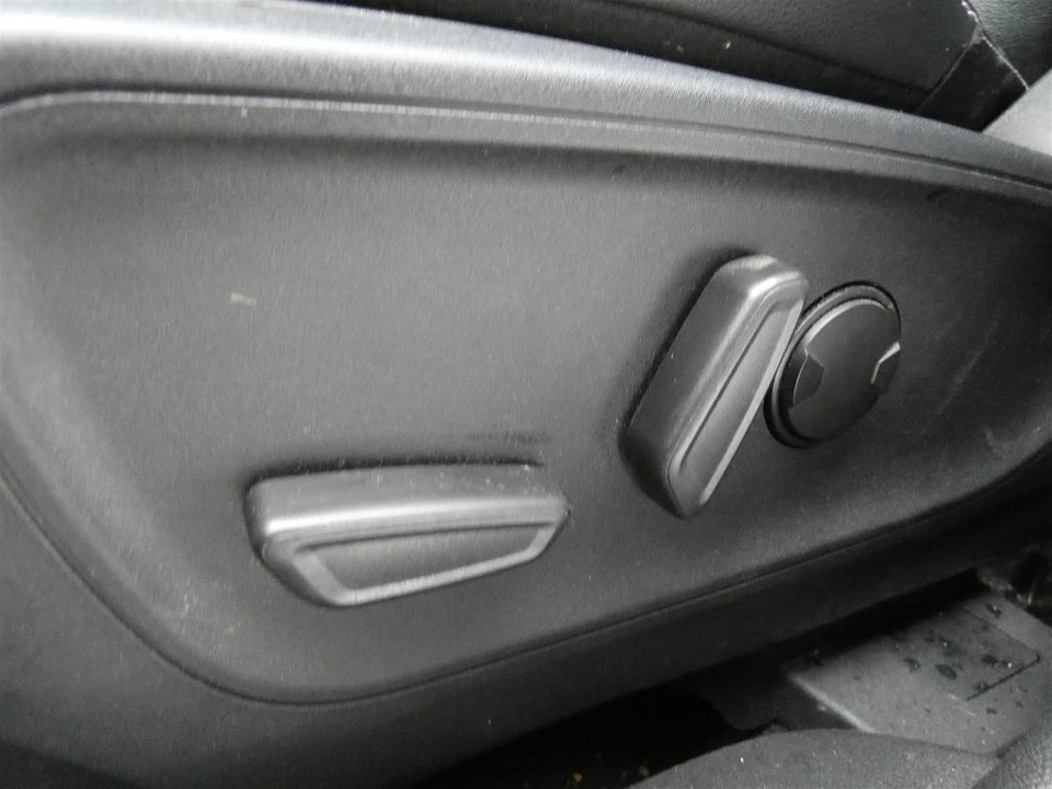 Ford Kuga 2,0 EcoBlue Titanium aut. AWD Van 5d