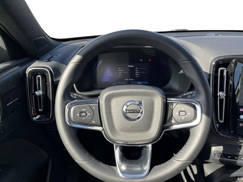 Volvo EX40 Twin Performance Ultra 5d