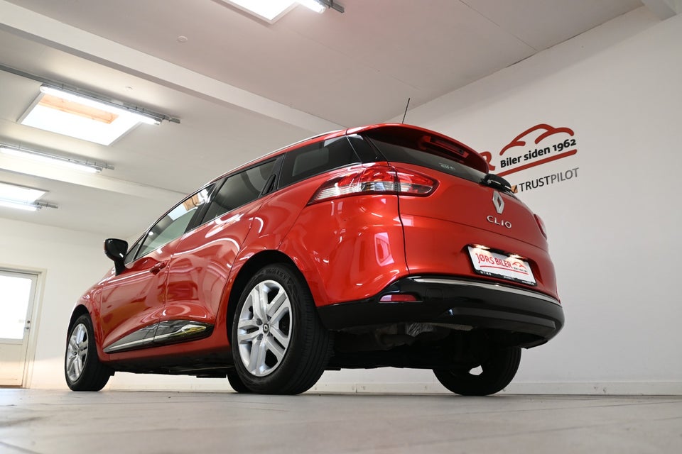 Renault Clio IV 0,9 TCe 90 Zen Sport Tourer 5d