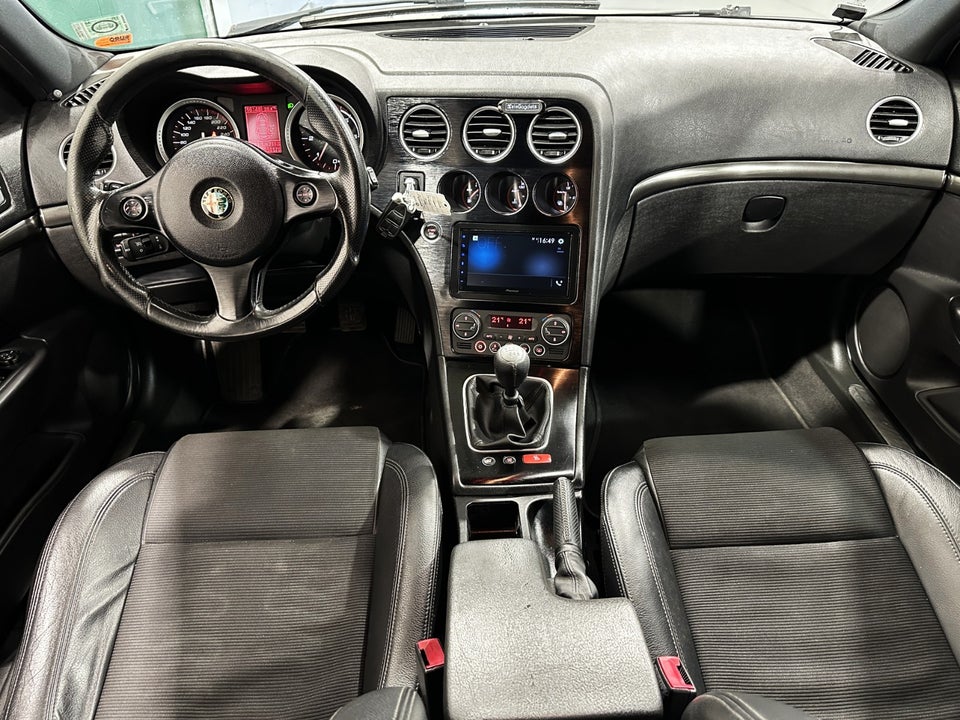 Alfa Romeo 159 2,0 JTD Distinctive Sportwagon 5d