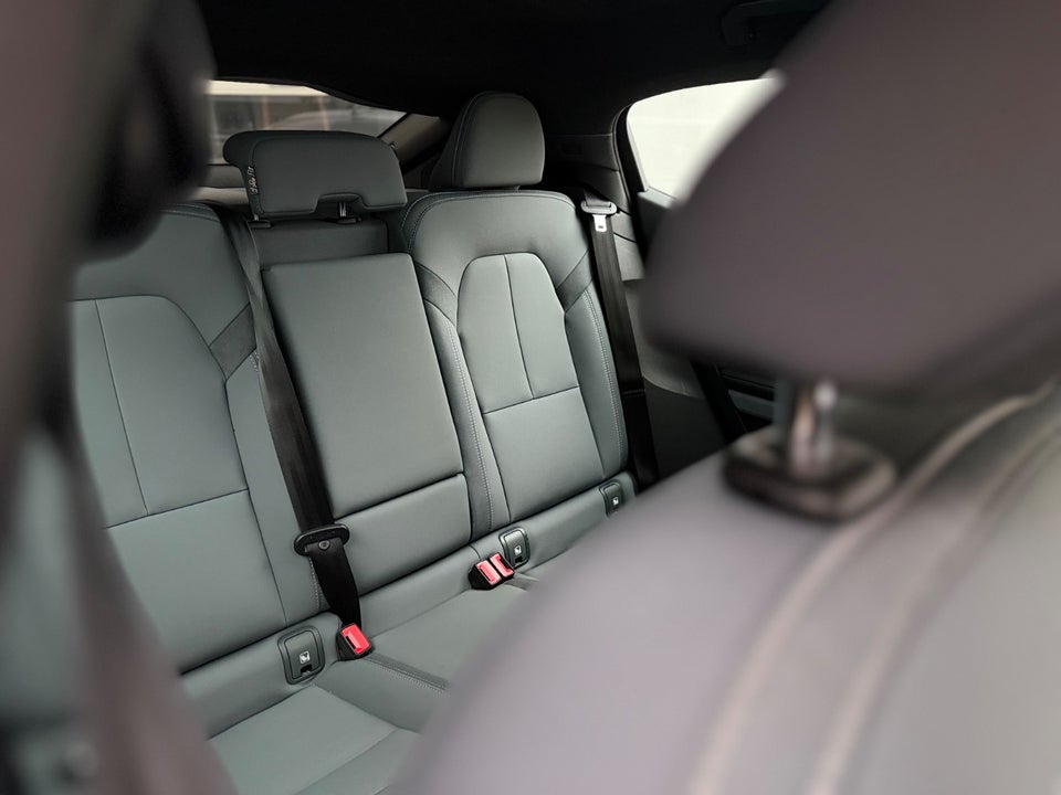 Polestar 2 Long Range AWD 5d