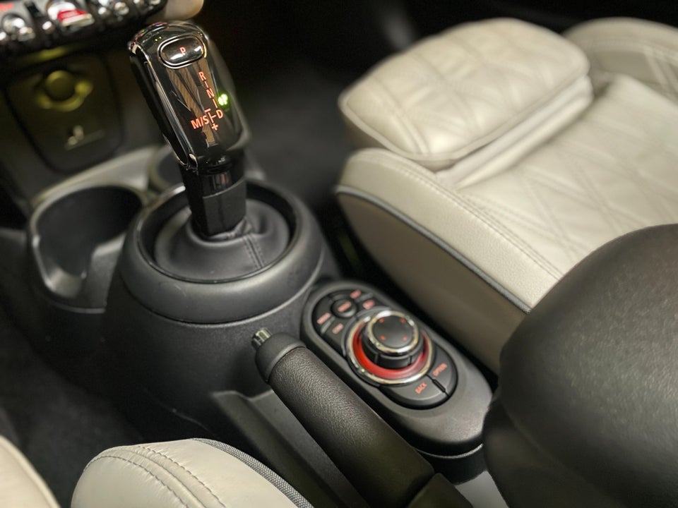 MINI Cooper 1,5 Essential Cabriolet aut. 2d