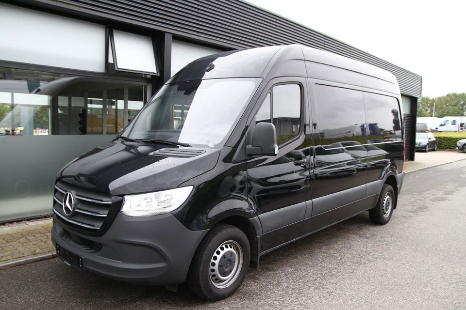 Mercedes Sprinter 215 2,0 CDi A2 Kassevogn aut. FWD