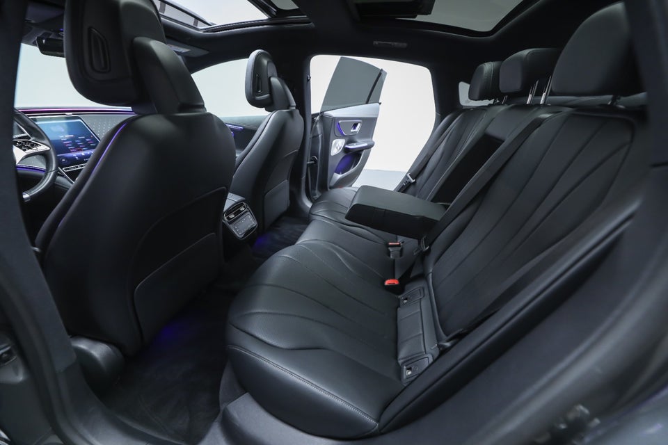 Mercedes EQE350 AMG Line 4d