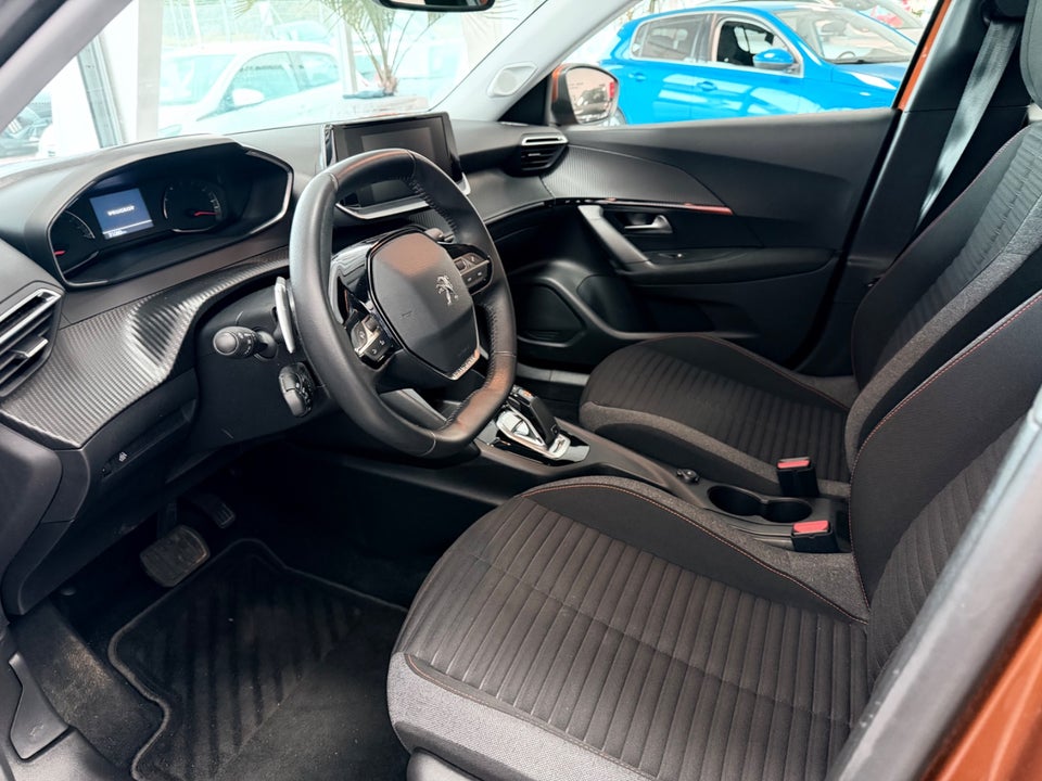 Peugeot 2008 1,2 PureTech 130 Active Pack EAT8 5d