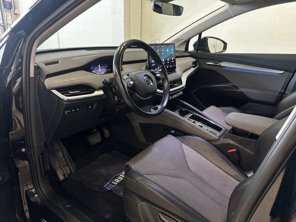 Skoda Enyaq 80x iV Van 5d