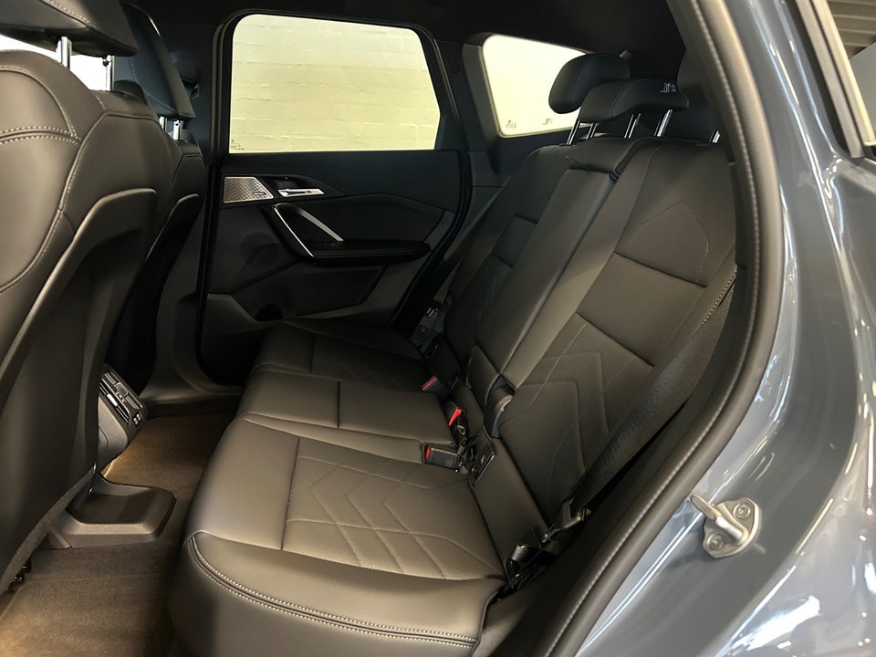 BMW iX1 xDrive30 Fully Charged M-Sport 5d