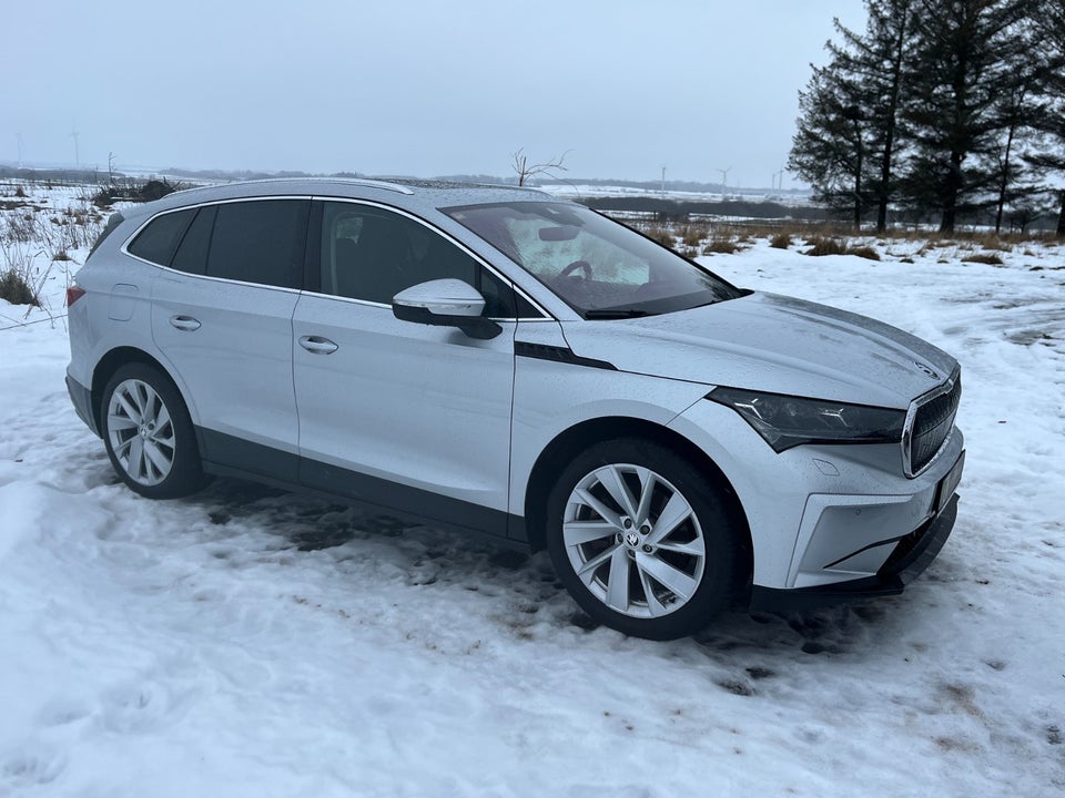 Skoda Enyaq 80 iV Suite 5d