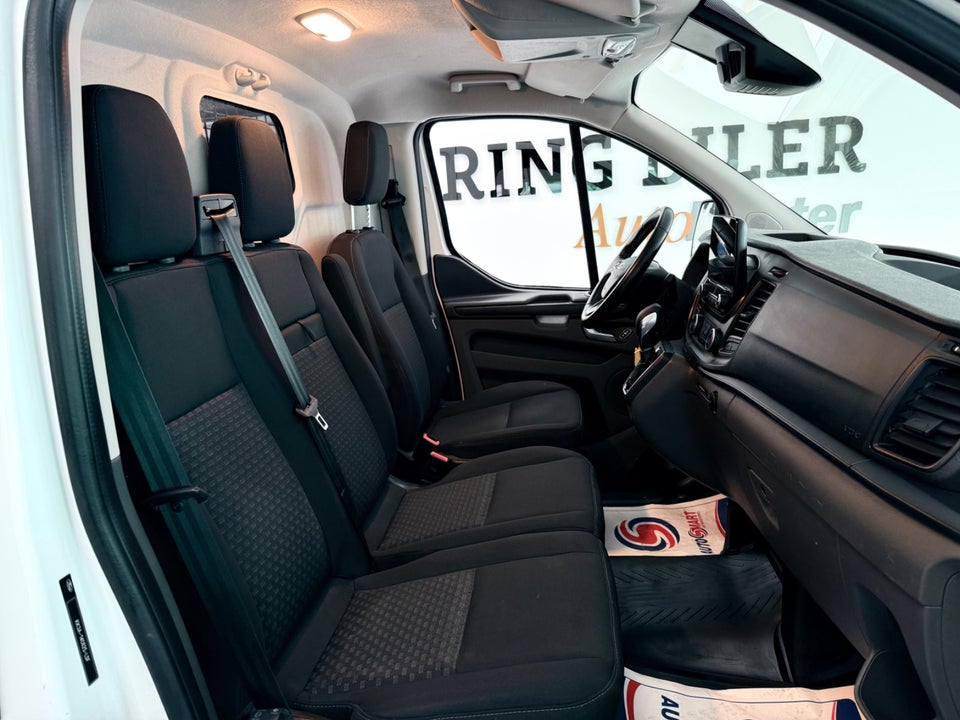 Ford Transit Custom 300 L1 2,0 TDCi 130 Active aut.