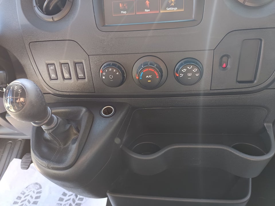 Renault Master III T35 2,3 dCi 145 L3 Db.Kab m/lad 4d