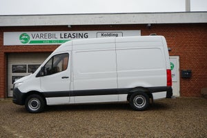 Mercedes Sprinter 317, modelår 2022, 110,000 km