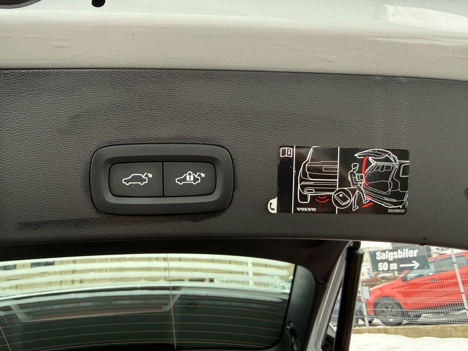 Volvo XC40 1,5 T4 ReCharge Inscription X aut. 5d