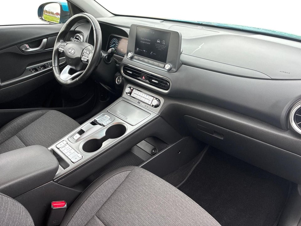 Hyundai Kona 39 EV Select 5d