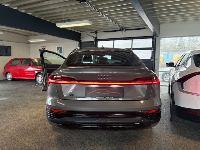 Audi Q8 e-tron 55 Sportback quattro 5d