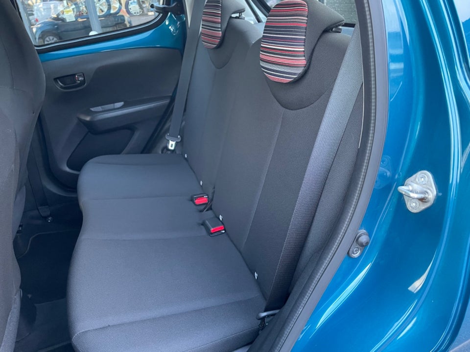 Citroën C1 1,0 VTi Shine 5d