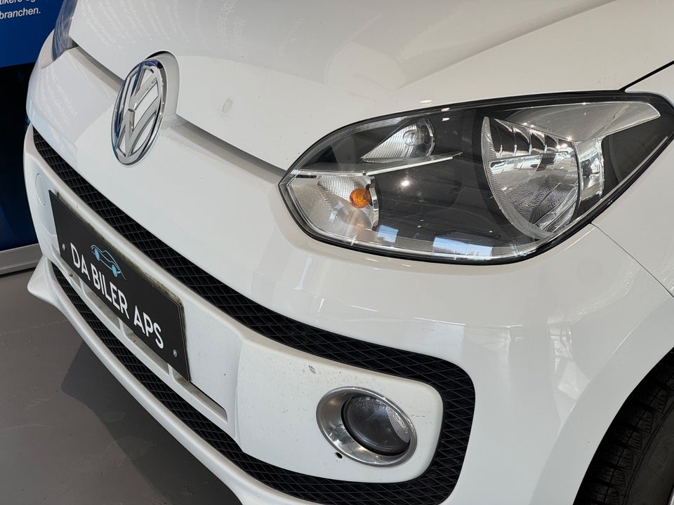 VW Up! 1,0 75 White Up! 5d
