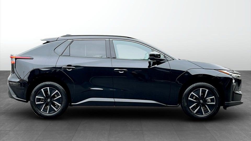 Toyota bZ4X 73 Executive AWD 5d