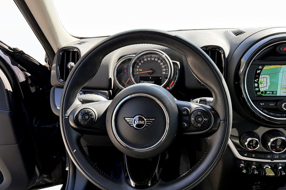 MINI Countryman Cooper SE 1,5 Essential aut. ALL4 5d