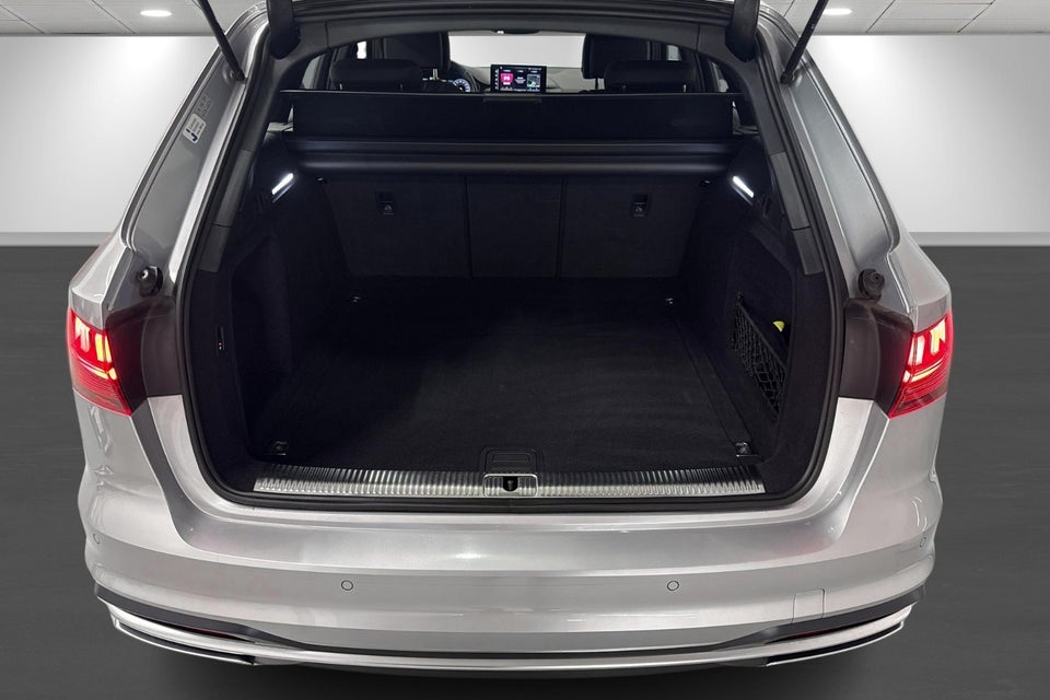 Audi A4 40 TFSi Prestige plus Avant S-tr. 5d