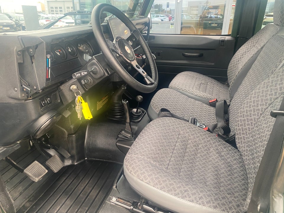 Land Rover Defender 130 2,5 TD5 Crew-Cab 5d