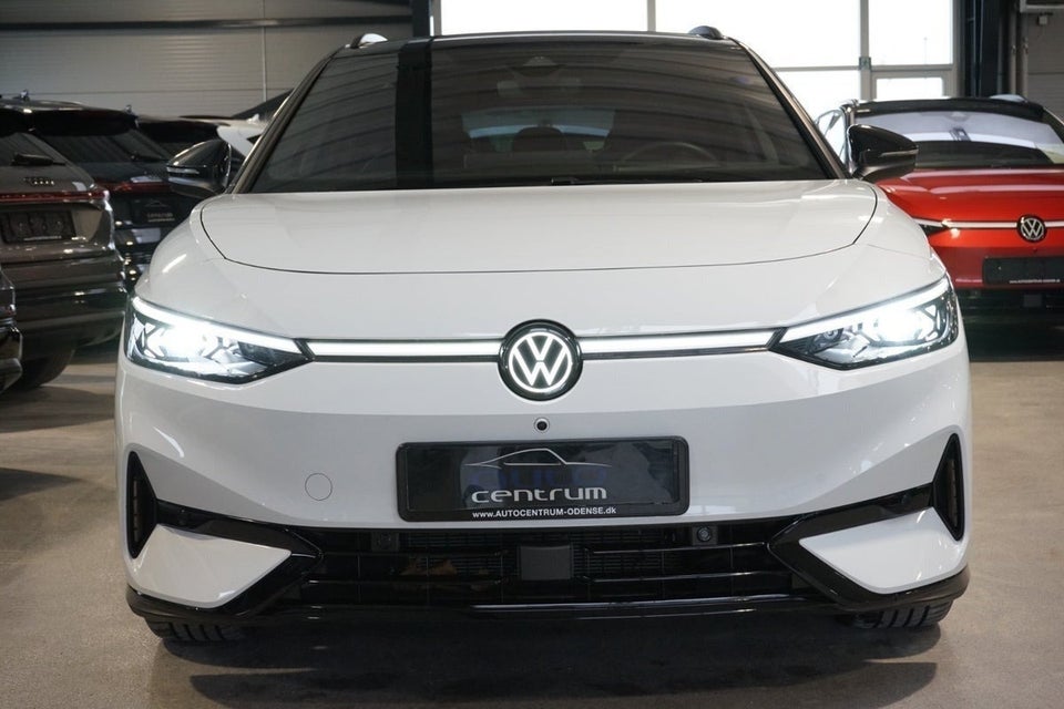 VW ID.7 77 Pro Tourer 5d