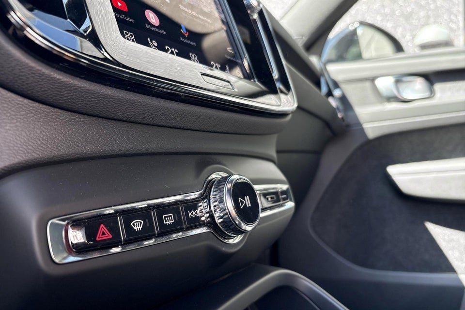 Volvo XC40 ReCharge Core 5d