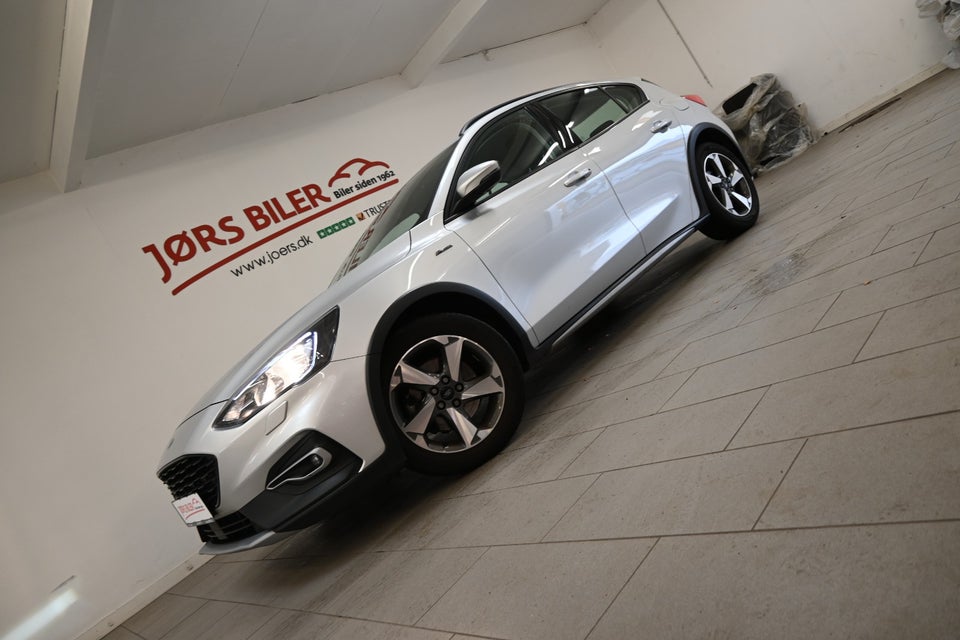 Ford Focus 1,0 EcoBoost Active 5d