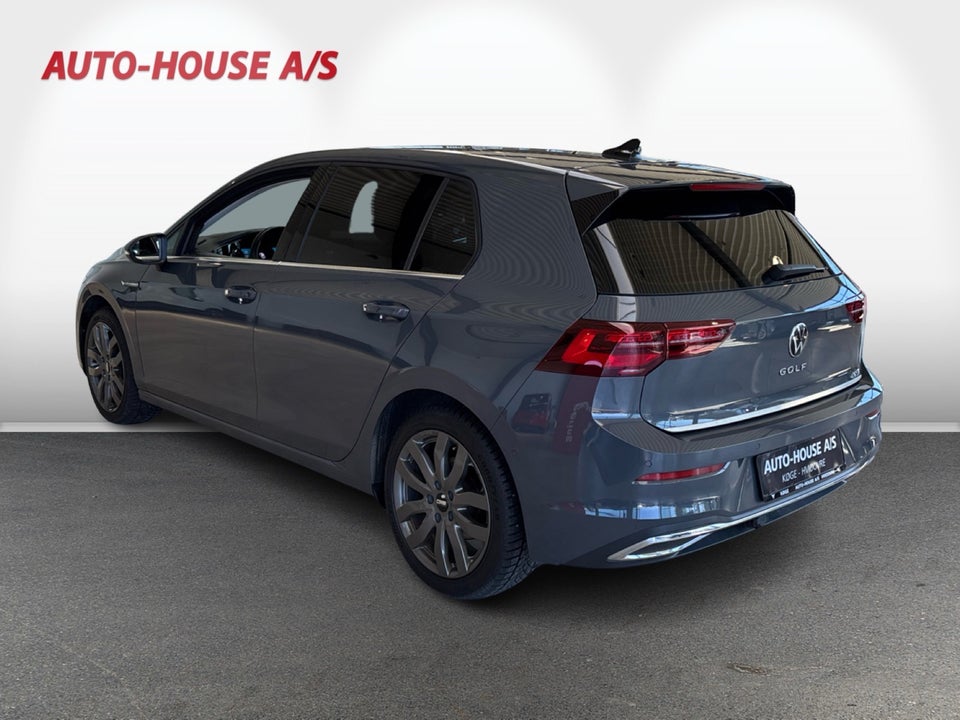 VW Golf VIII 1,5 eTSi 150 Style DSG 5d