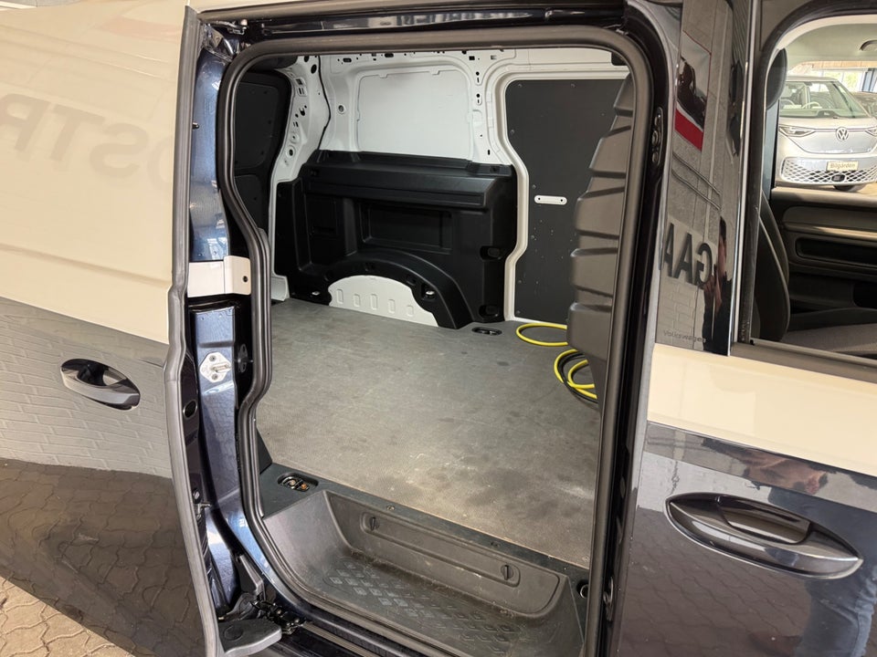 VW ID.Buzz 77 Cargo Pro