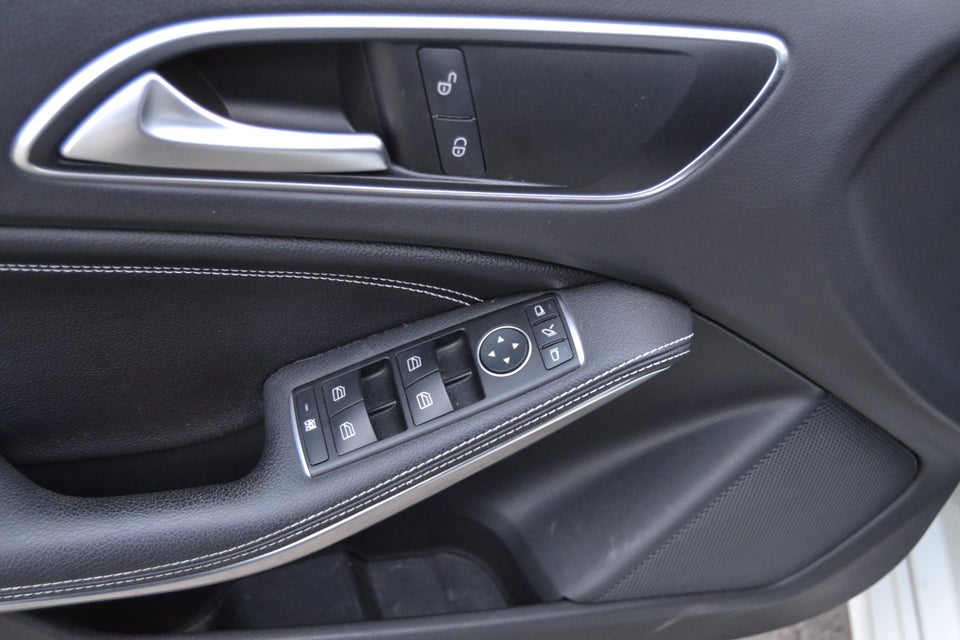 Mercedes A200 1,6 Urban aut. 5d