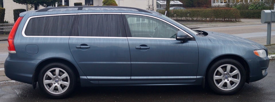 Volvo V70 2,0 D4 181 Momentum aut. 5d