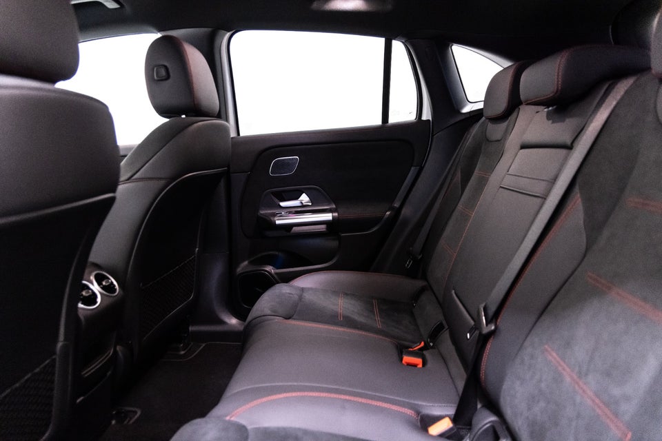 Mercedes EQA250+ AMG Premium 5d