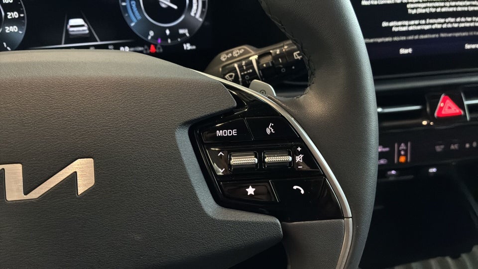 Kia Niro 64 EV Access 5d
