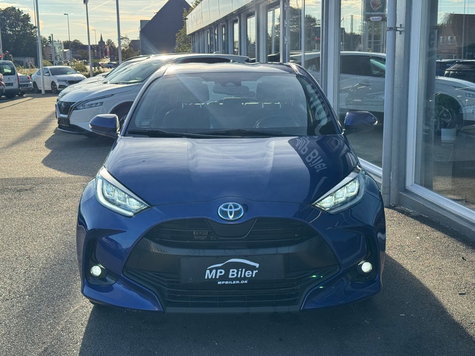 Toyota Yaris 1,5 Hybrid Active Tech+ Design e-CVT 5d