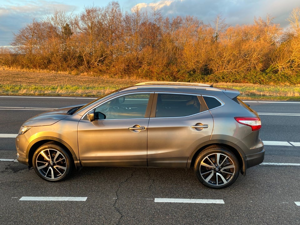 Nissan Qashqai 1,2 Dig-T 115 Tekna 5d
