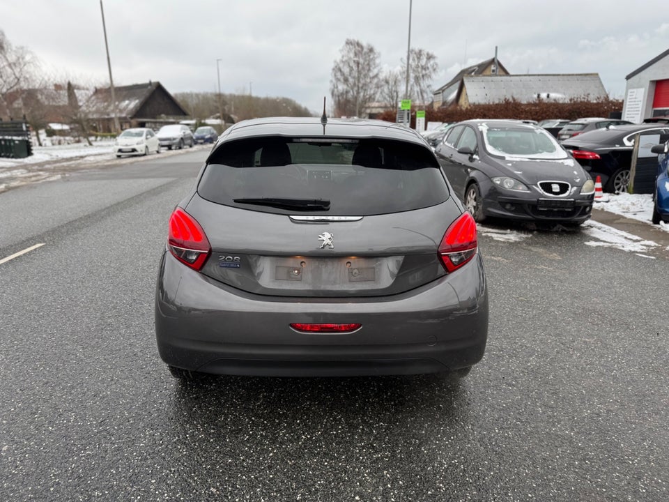 Peugeot 208 1,6 BlueHDi 100 Active 5d