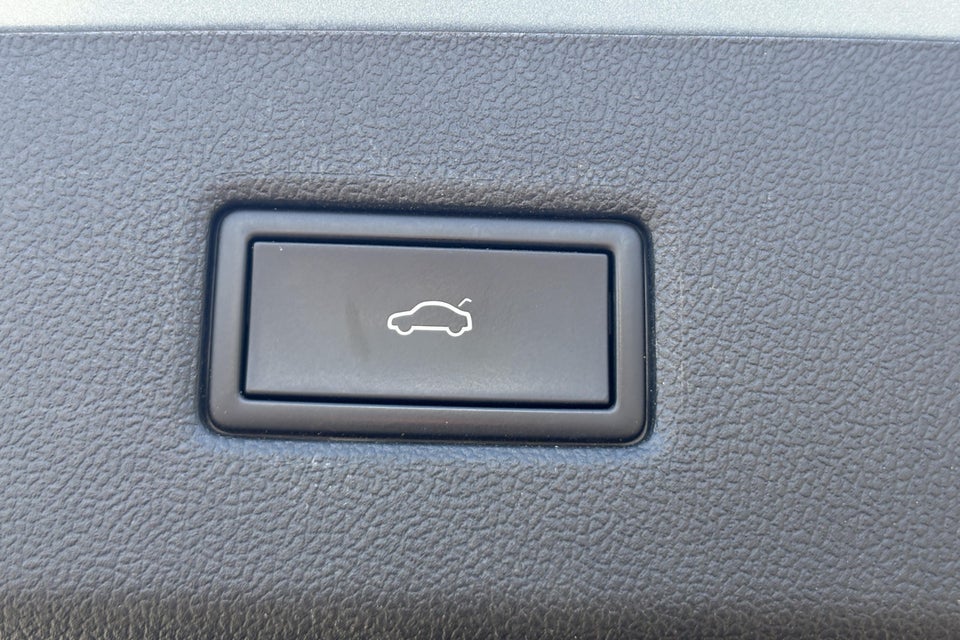 Ford Explorer 77 Select Extended Range 5d