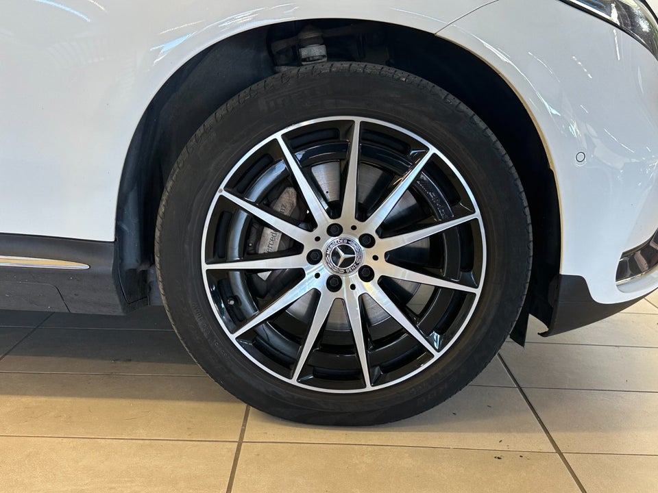 Mercedes EQC400 AMG Line 4Matic 5d