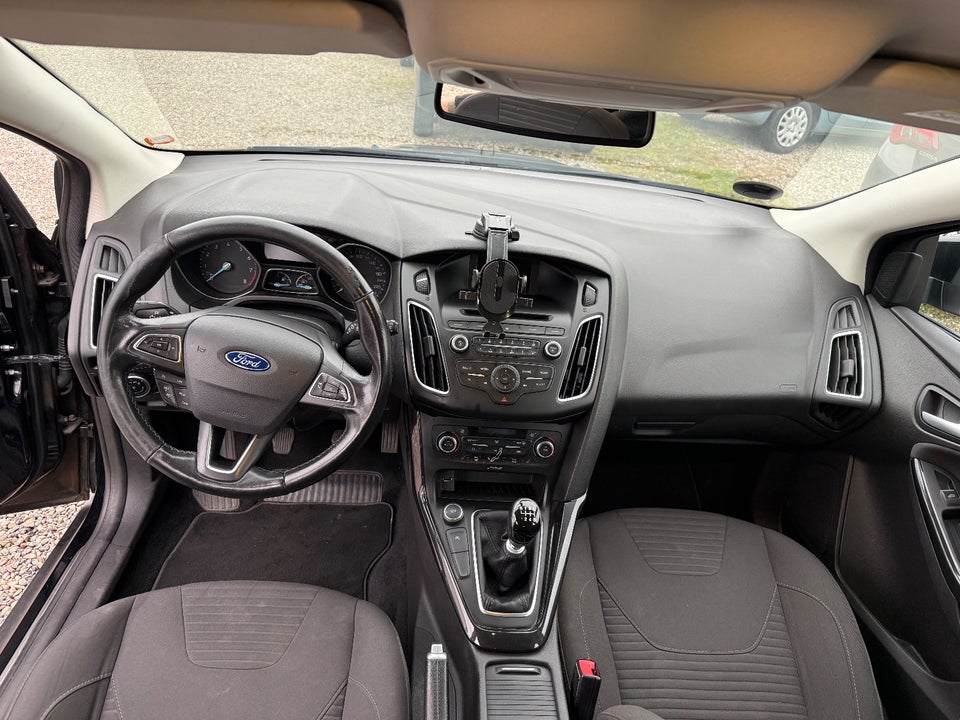 Ford Focus 1,0 SCTi 125 Titanium stc. 5d