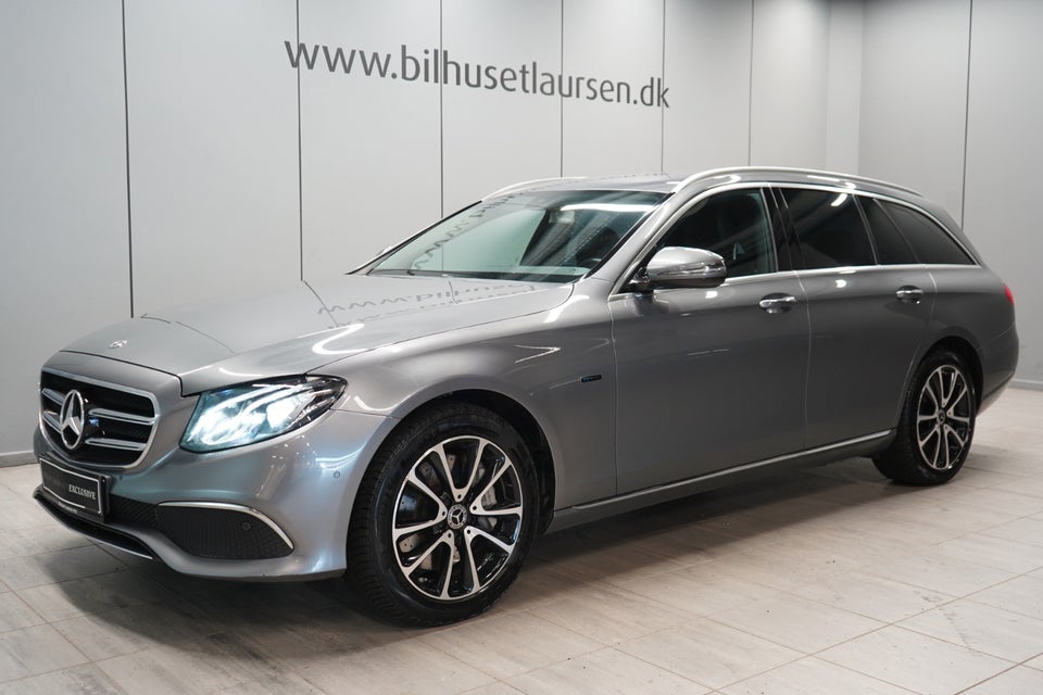 Mercedes E300 de 2,0 Avantgarde stc. aut. 5d