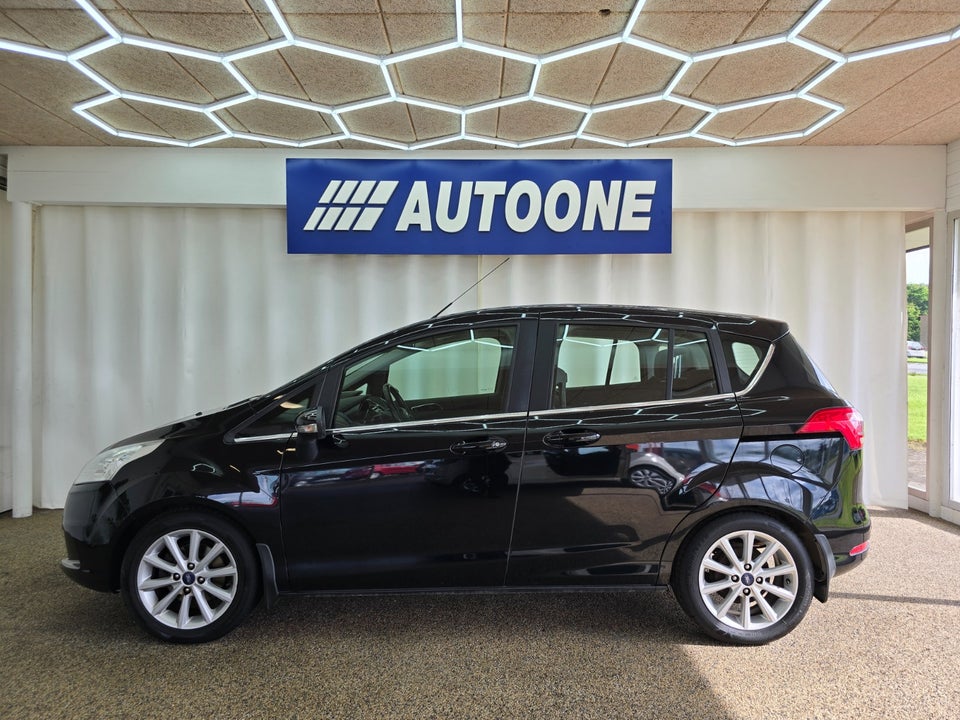 Ford B-MAX 1,0 SCTi 100 Titanium 5d