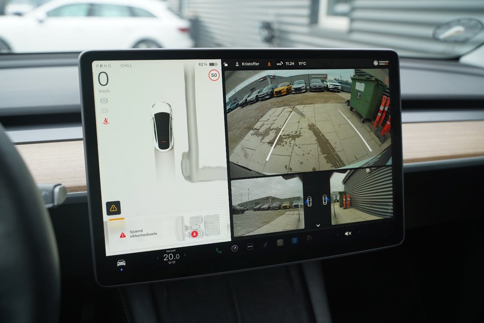 Tesla Model Y Long Range AWD 5d