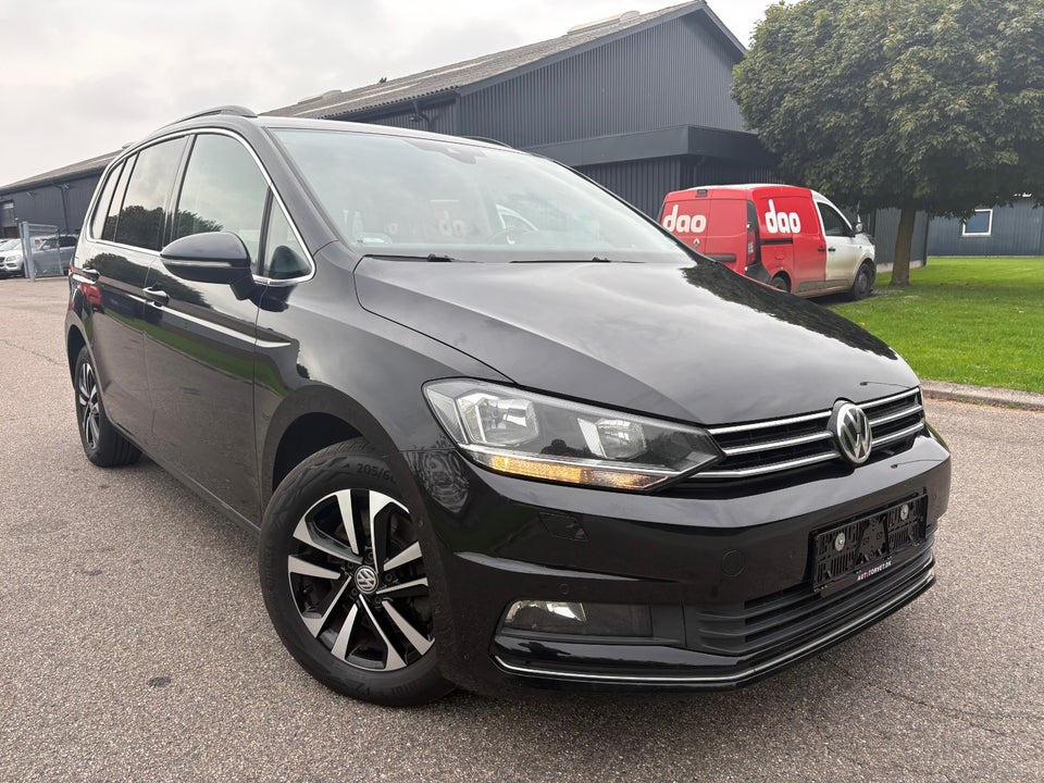 VW Touran 1,6 TDi 115 Comfortline DSG Van 5d