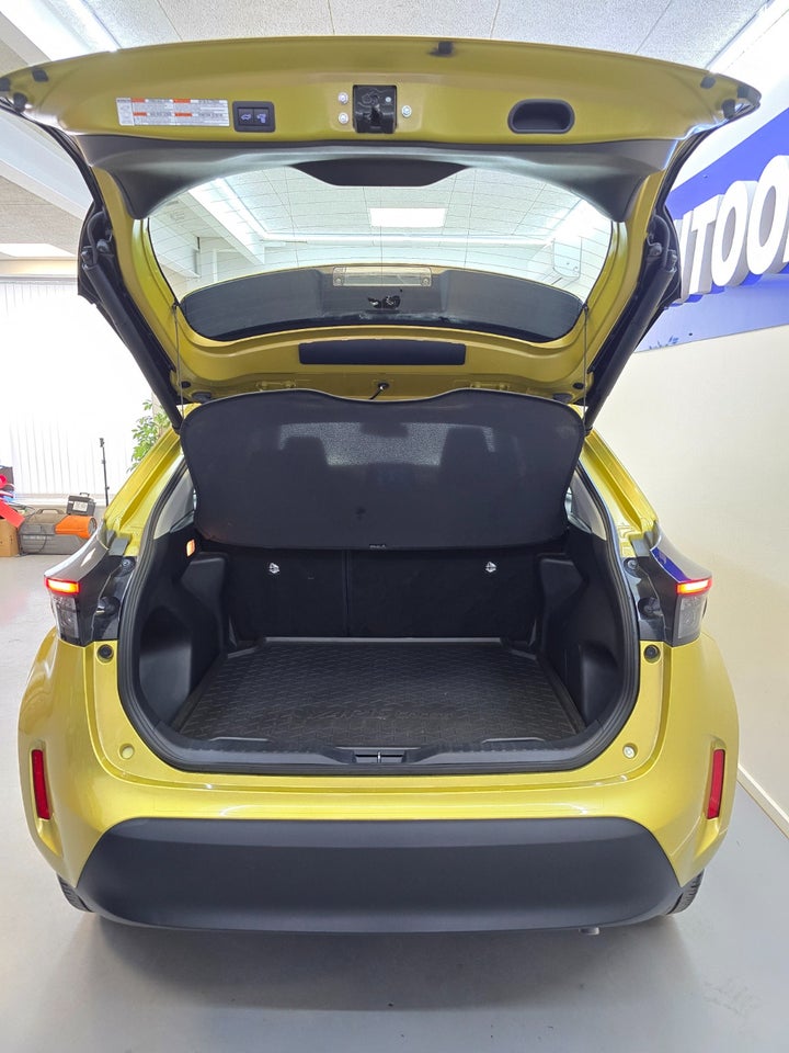 Toyota Yaris Cross 1,5 Hybrid Active Tech e-CVT 5d