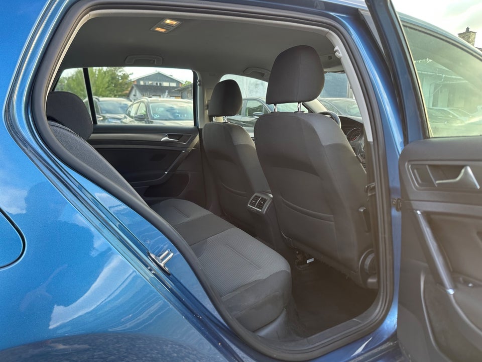 VW Golf VII 1,4 TSi 122 Comfortline BMT 5d