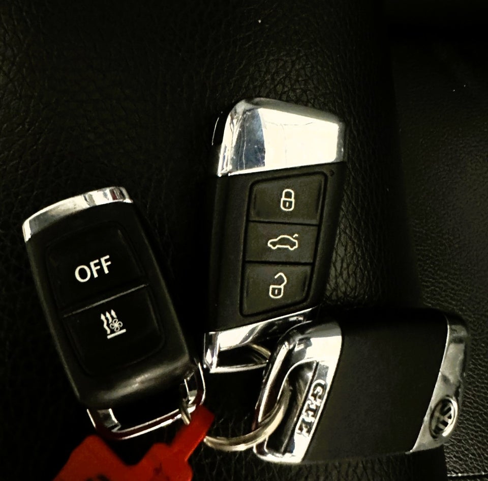 VW Passat 1,4 GTE Highline DSG 4d